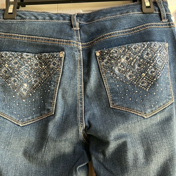 Code Blue Capri Jeans - Picture 3 of 8